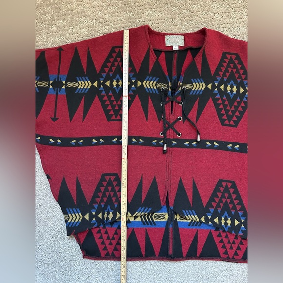 Silverado Vintage Southwest Poncho Top Made in USA (Red/Black/Blue) - Picture 11 of 16
